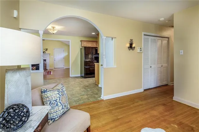 $379,000 | 4314 Ivanhoe Place, Charlotte, NC 28205