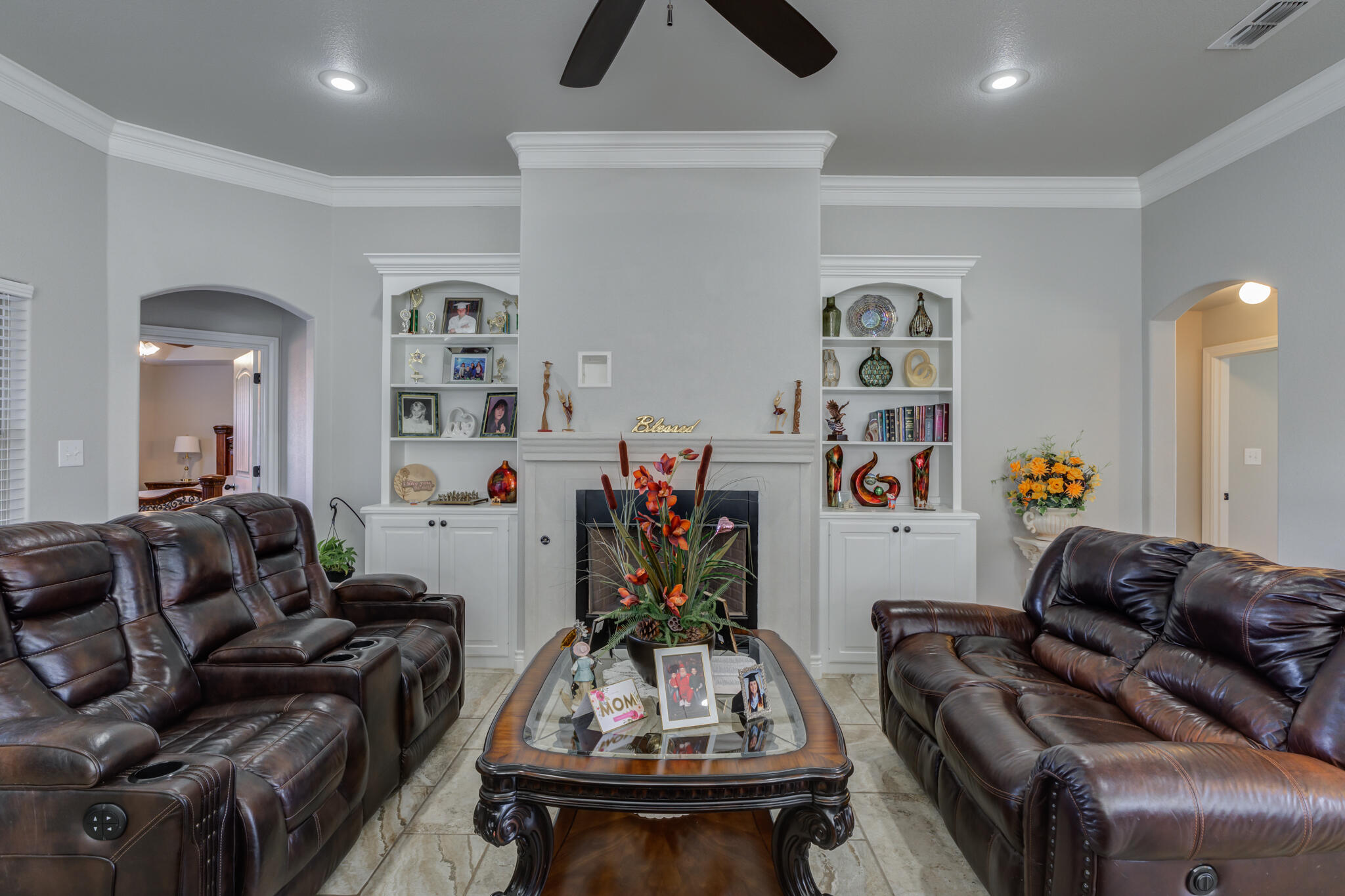 6306 87th Street Lubbock, TX 79424 - Photo 9 of 47 a living room with furniture and wooden floor
