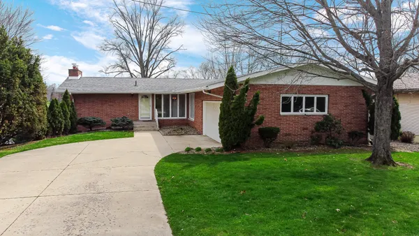 $419,900 | 2212 SW Road, La Porte, IN 46350