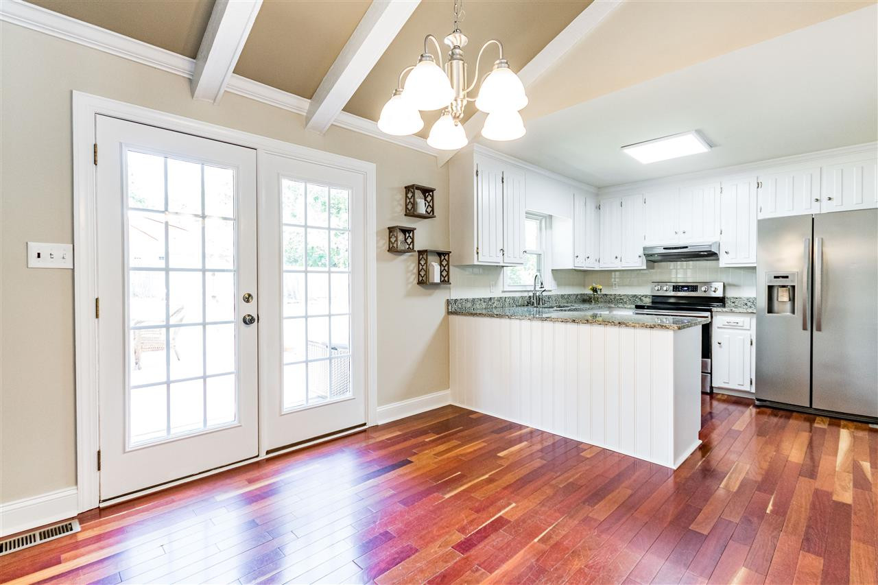 2021 Port Royal Road Raleigh, NC 27609 - Photo 14 of 23 Photo 15