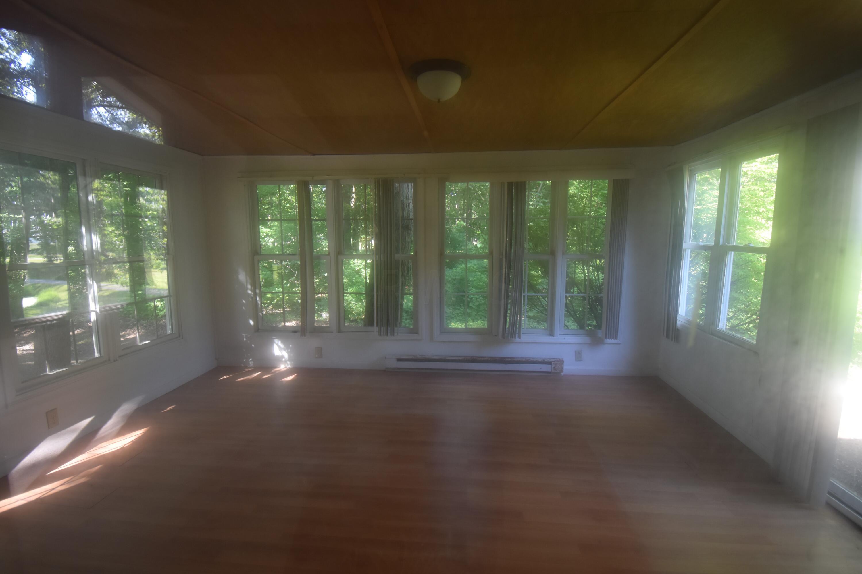 428 Coover Road Delaware, OH 43015 - Photo 21 of 41 Morning Room