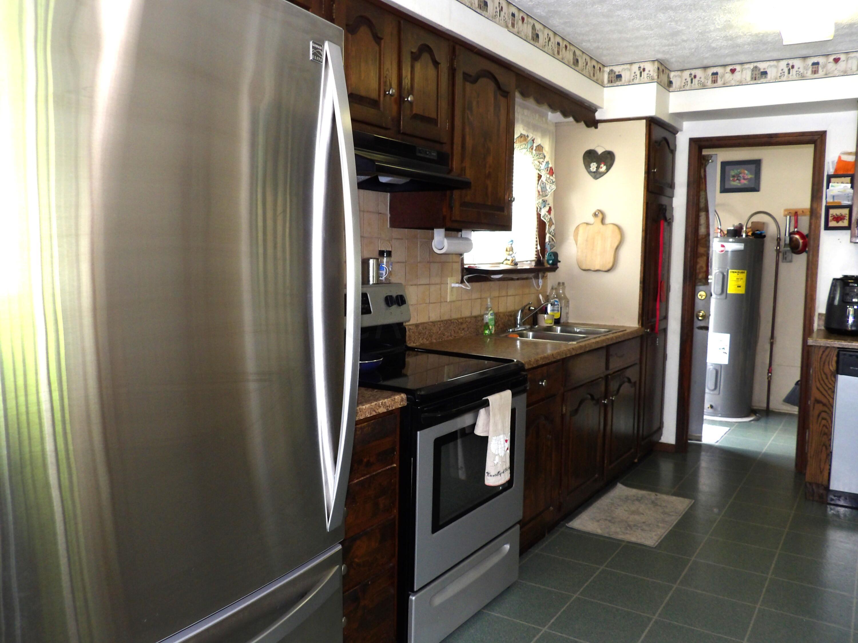 27325 Miller Road Rockbridge, OH 43149 - Photo 17 of 27 104_1066