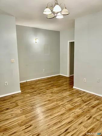 $1,500 | 2062 Main Street, Unit B2, Hartford, CT 06120