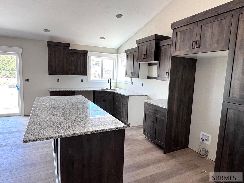 44 North Currant Lane Rigby, ID 83442 - Photo 12 of 33 Kitchen
