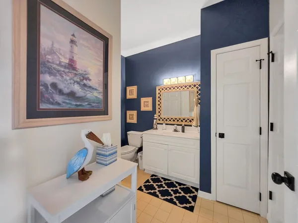 $157,900 | 2030 Cross Gate Boulevard, Unit 303, Surfside Beach, SC 29575