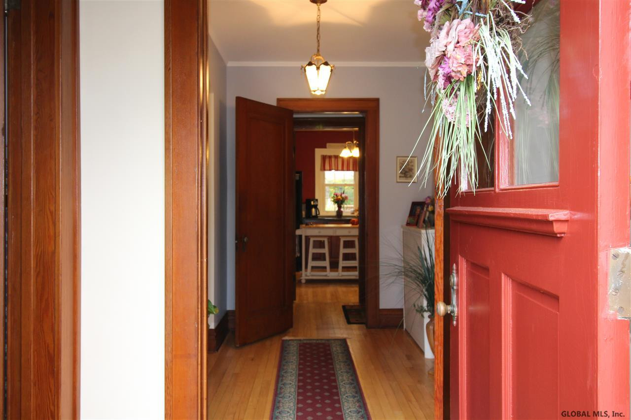 20 Rural Place Bethlehem, NY 12054 - Photo 3 of 25 Photo 3