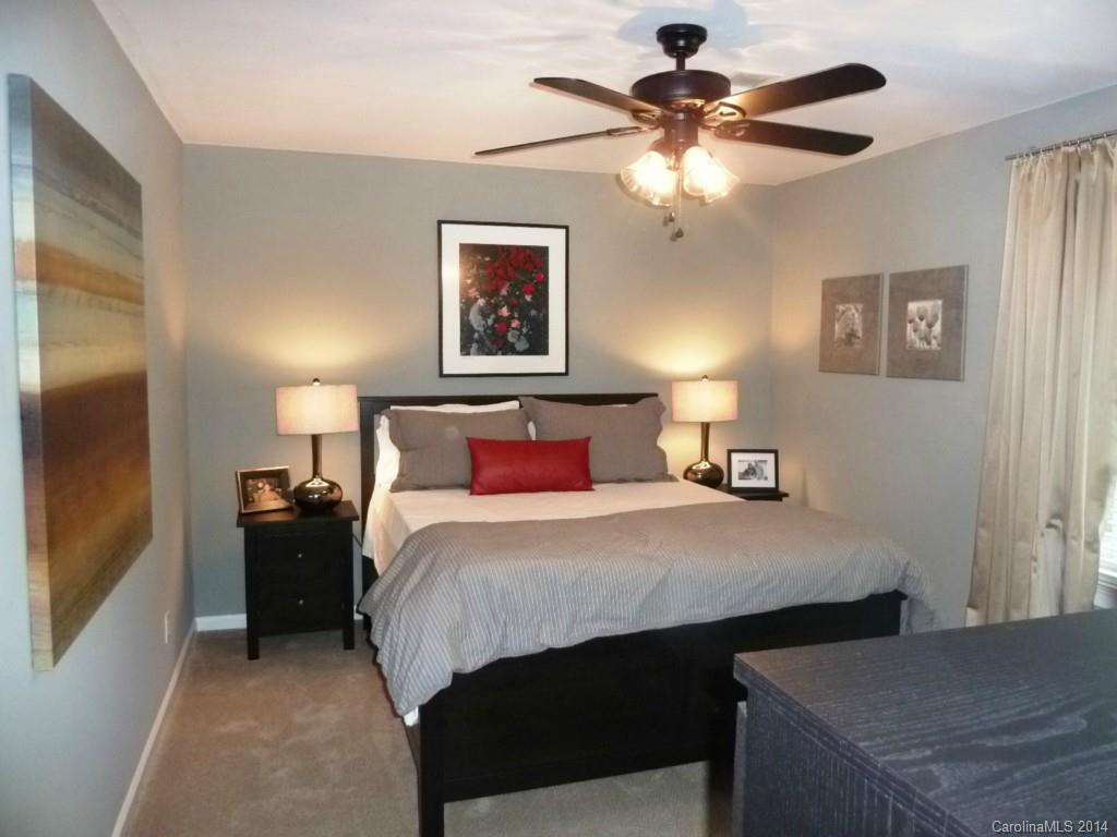 4620 Water Oak Road Charlotte, NC 28211 - Photo 19 of 24 Gallery Image 19