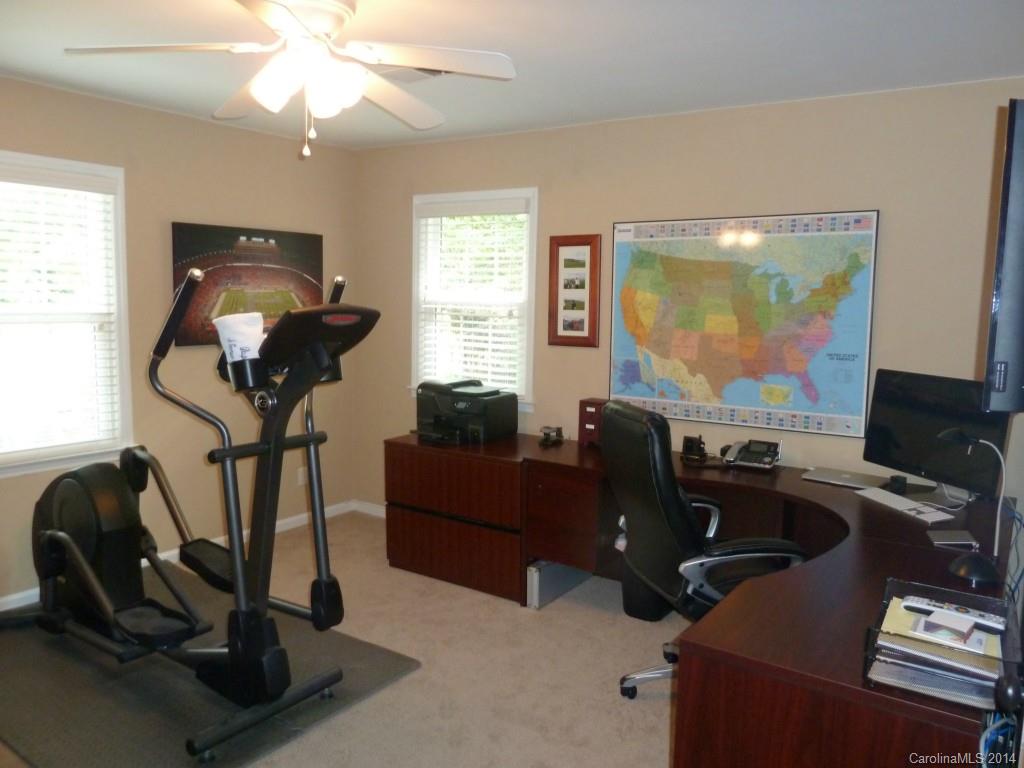 4620 Water Oak Road Charlotte, NC 28211 - Photo 20 of 24 Gallery Image 20