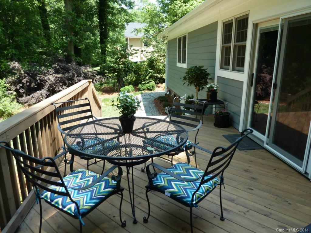 4620 Water Oak Road Charlotte, NC 28211 - Photo 23 of 24 Gallery Image 23