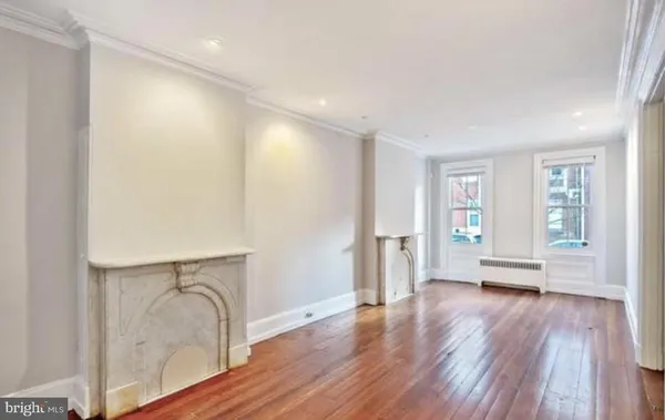 $3,600 | 726 South 16th Street, Philadelphia, PA 19146