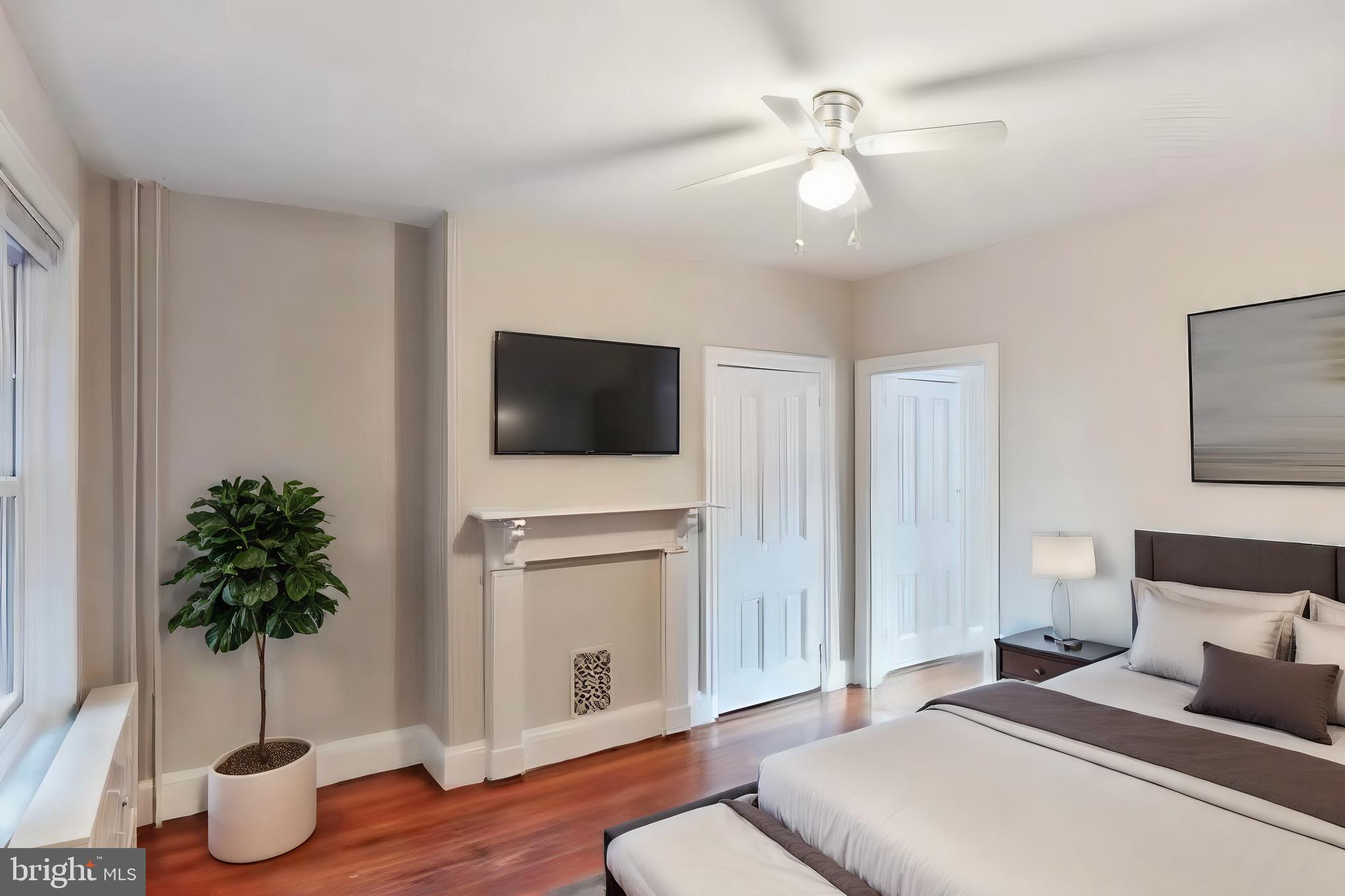 726 South 16th Street Philadelphia, PA 19146 - Photo 2 of 25 Bedroom