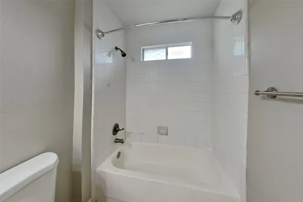 $2,295 | 21504 Palace Pines Drive, Kingwood, TX 77339