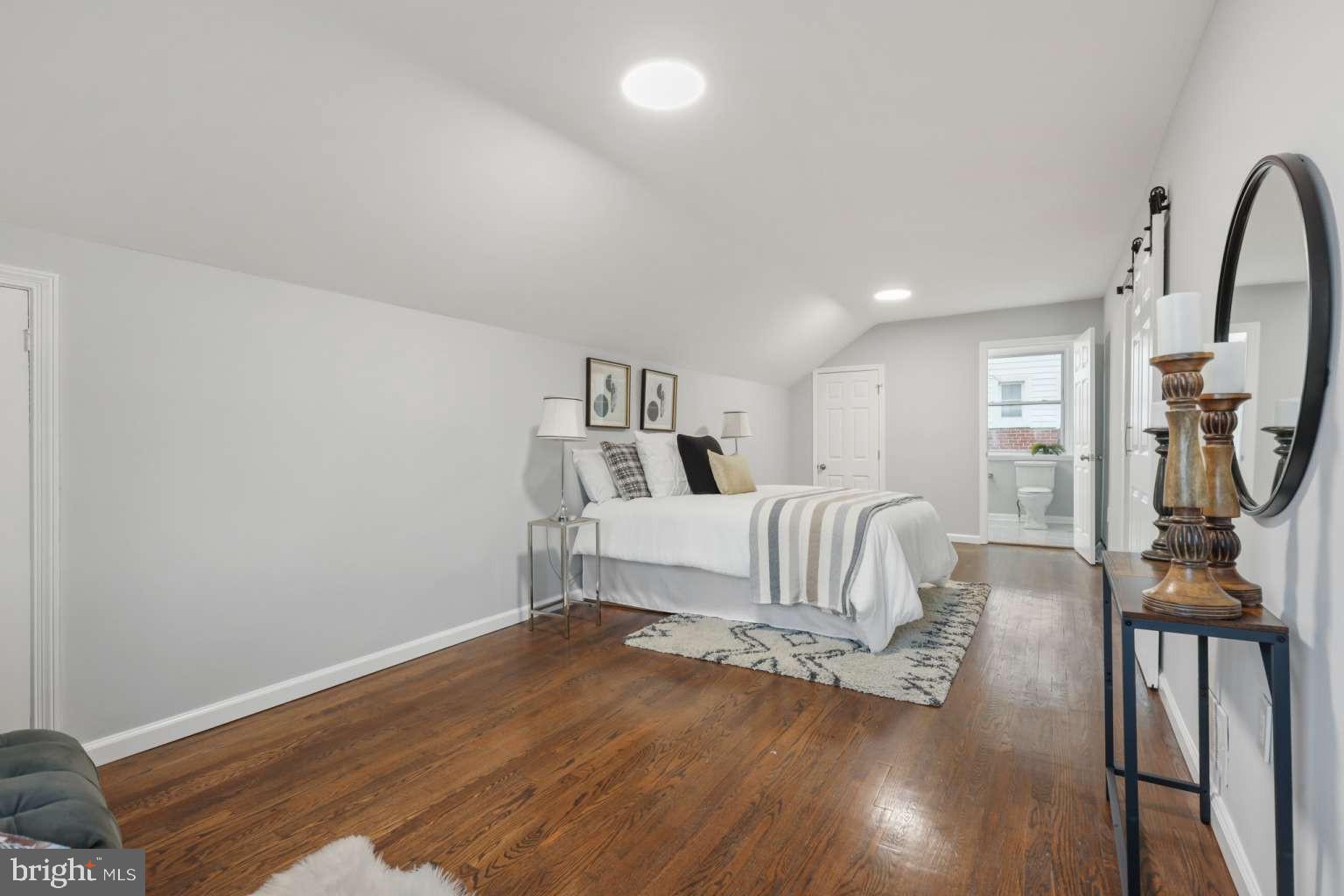 726 Nottingham Road Baltimore, MD 21229 - Photo 12 of 21