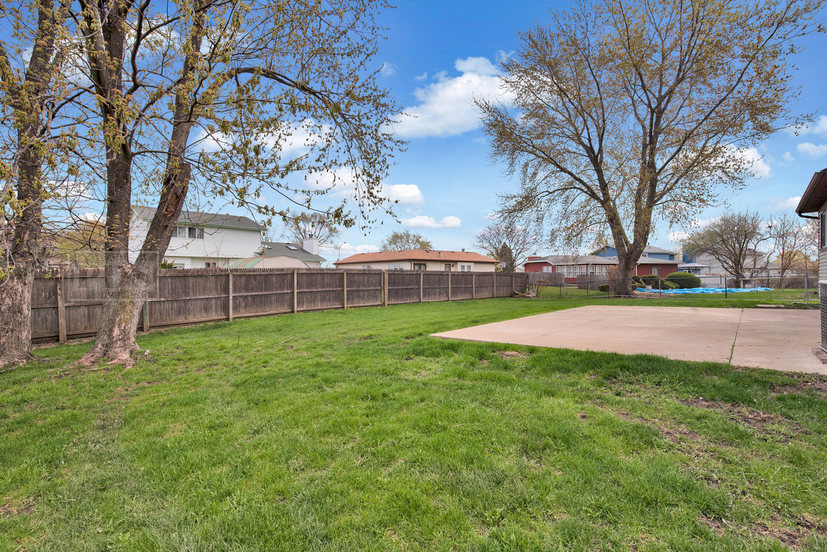 5762 Timberlane Road Matteson, IL 60443 - Photo 21 of 23 a view of a park with large trees