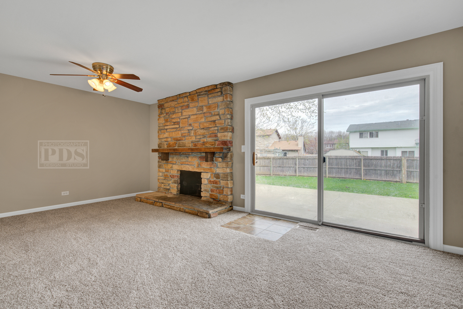 5762 Timberlane Road Matteson, IL 60443 - Photo 9 of 23 an empty room with floor to ceiling window and an empty room