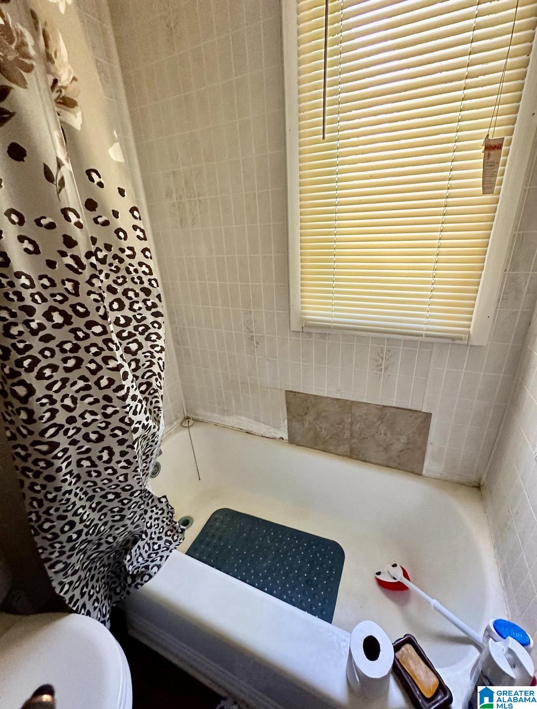 5621 Terrace J Birmingham, AL 35208 - Photo 15 of 24