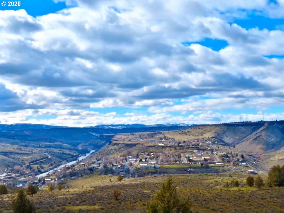 1501 Fish Tail Road Maupin, OR 97037 - Photo 11 of 12 Gallery Image 11