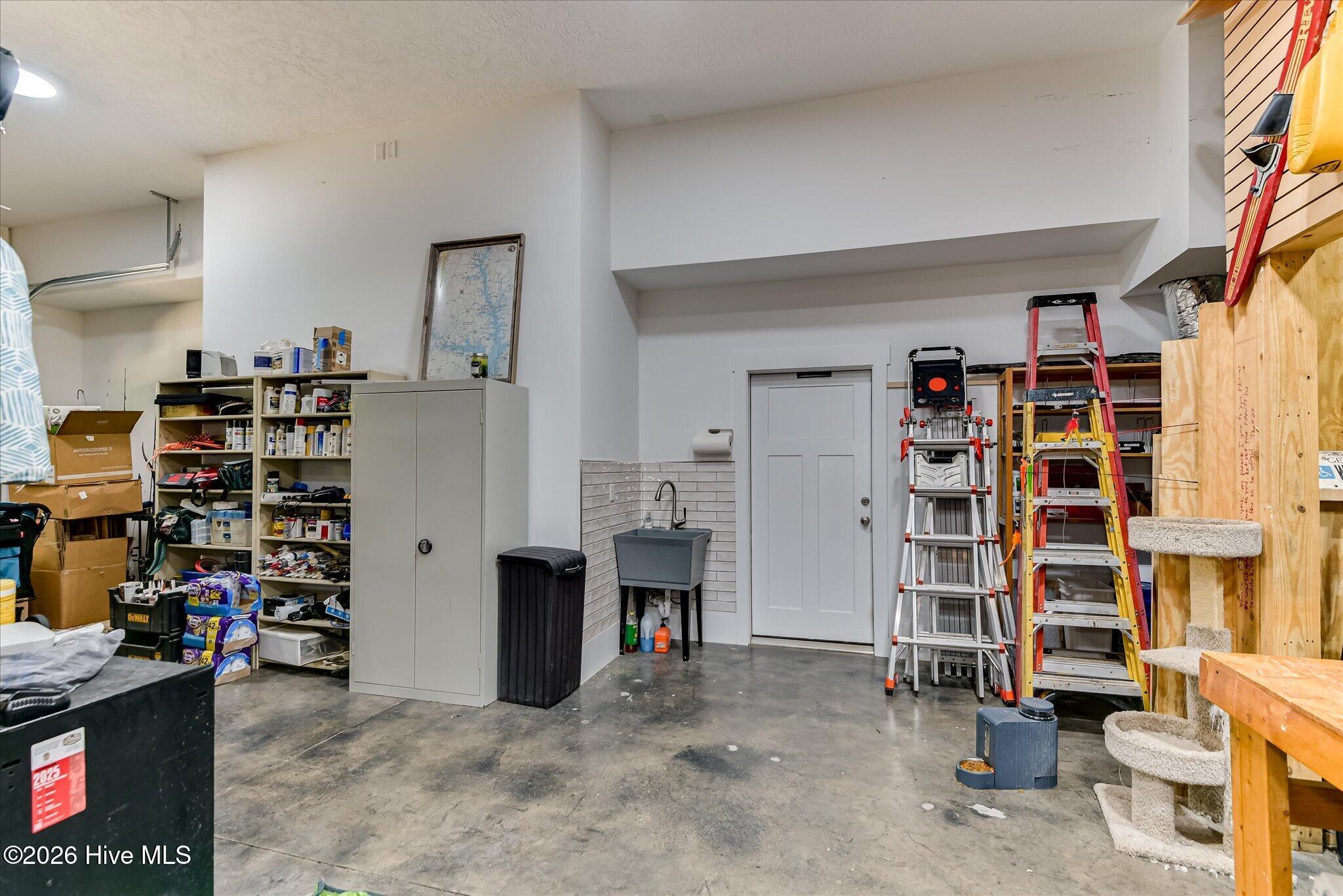 138 State Rd S-33-650 Modoc, SC 29838 - Photo 62 of 91 Oversized 2 Car Garage