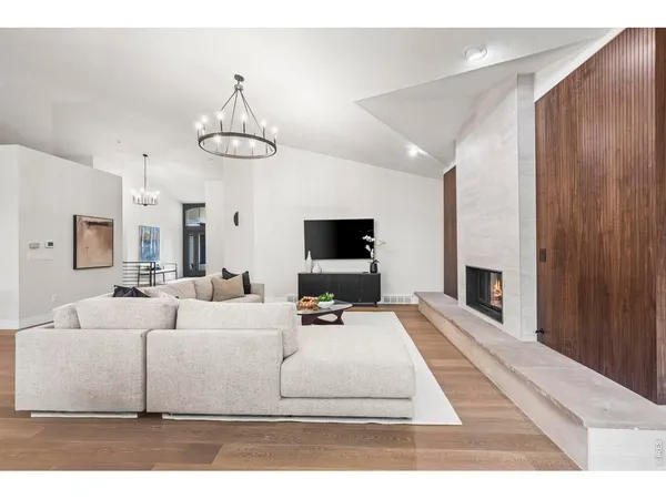 $2,194,000 | 5302 Pinehurst Drive, Boulder, CO 80301