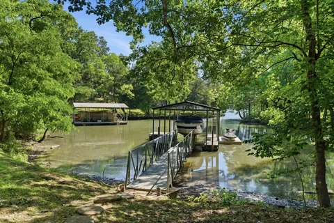 $989,900 | 224 Sunset Island Trail, Gallatin, TN 37066