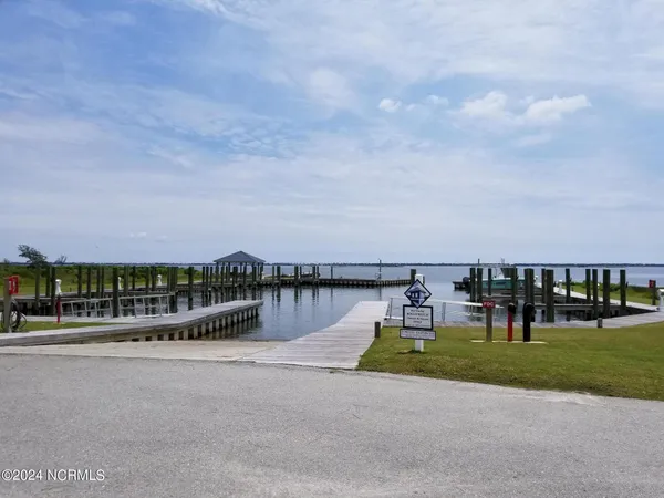 $115,000 | 309 Seafarer Street, Newport, NC 28570