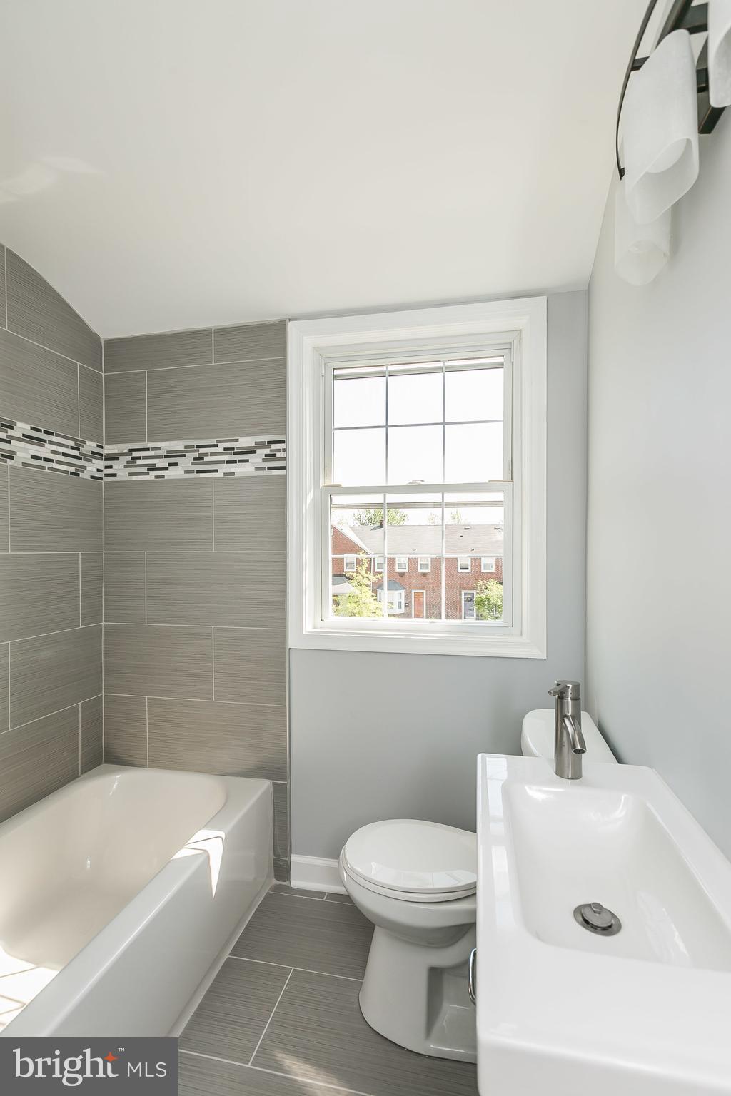 1656 Thetford Road Towson, MD 21286 - Photo 18 of 30 Upper Level Bath