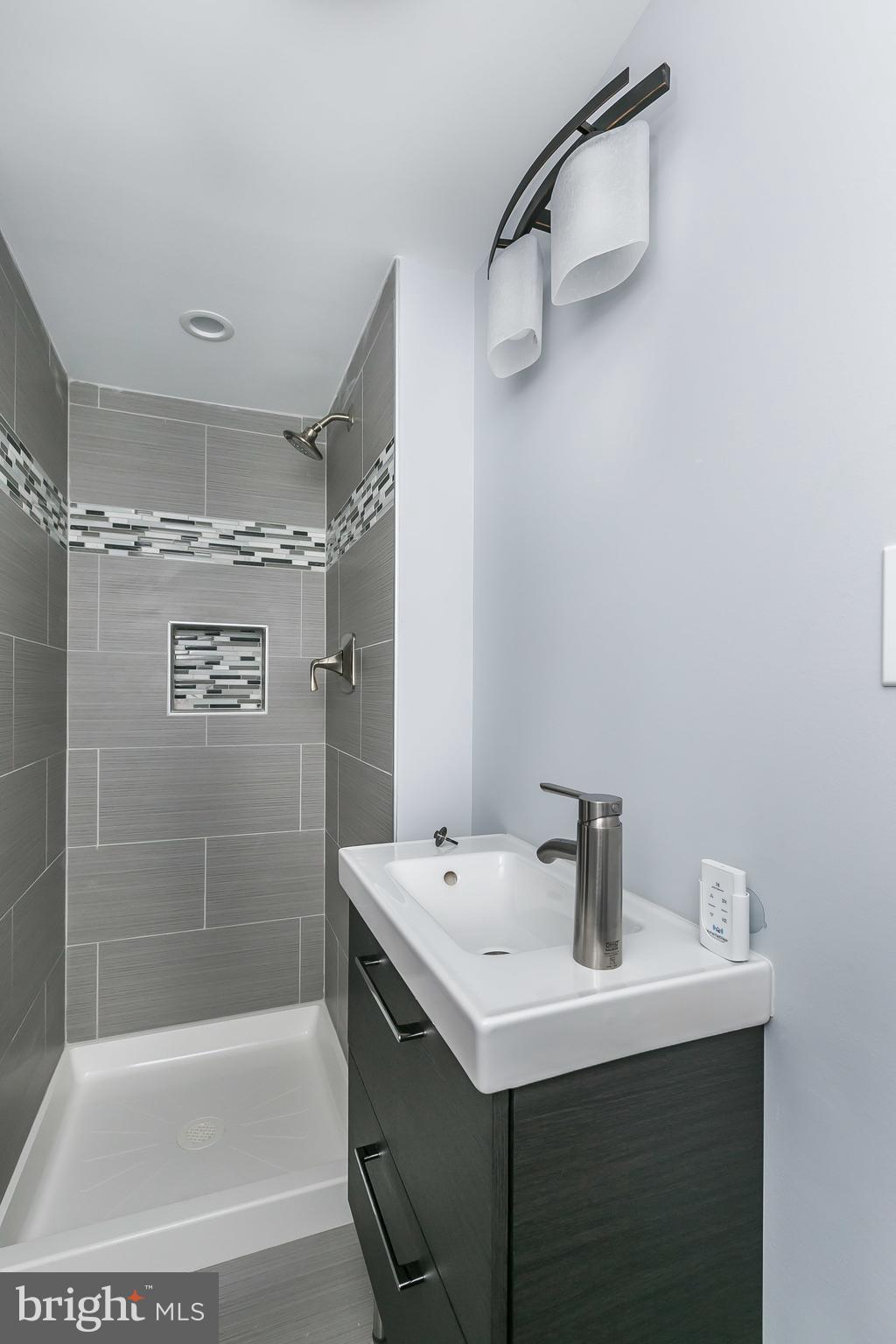1656 Thetford Road Towson, MD 21286 - Photo 22 of 30 Lower Level Bath
