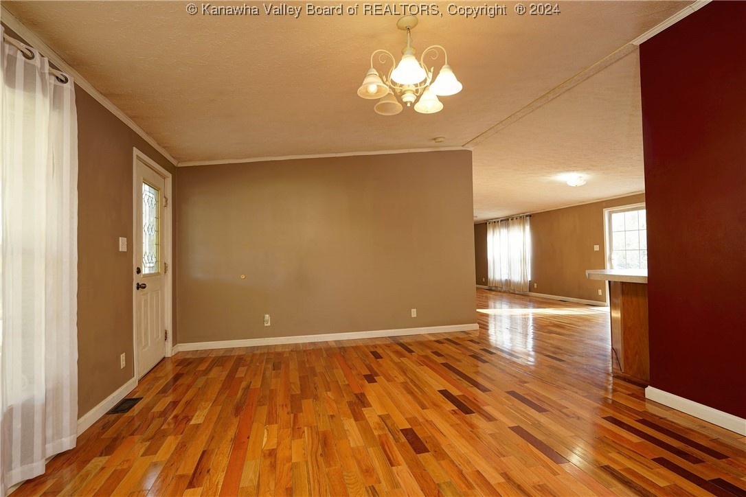 659 West Union Road Clendenin, WV 25045 - Photo 7 of 32 Gallery Image 7
