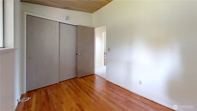 $925,000 | 16020 7th Avenue Southwest, Burien, WA 98166