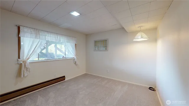 $925,000 | 16020 7th Avenue Southwest, Burien, WA 98166