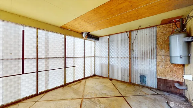 $925,000 | 16020 7th Avenue Southwest, Burien, WA 98166