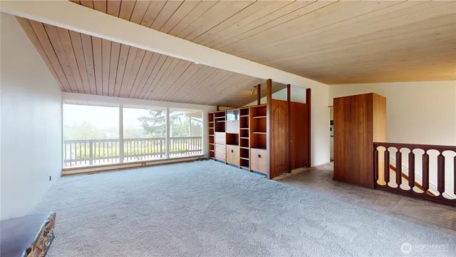 $925,000 | 16020 7th Avenue Southwest, Burien, WA 98166