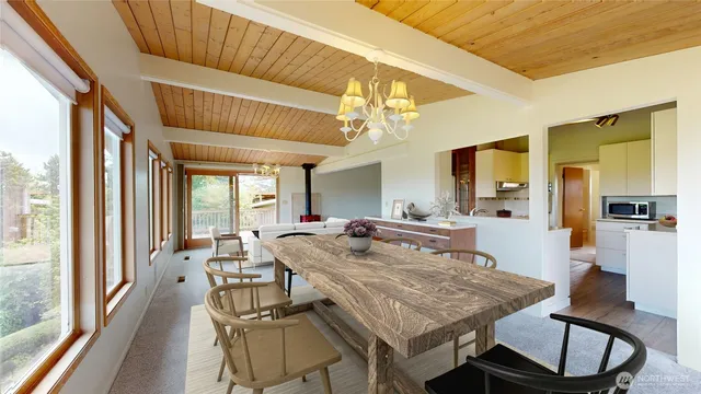 $925,000 | 16020 7th Avenue Southwest, Burien, WA 98166