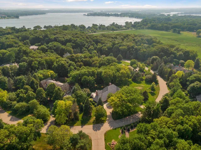 $1,799,000 | 1250 French Creek Drive, Wayzata, MN 55391