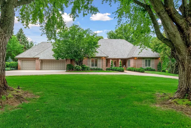 $1,799,000 | 1250 French Creek Drive, Wayzata, MN 55391