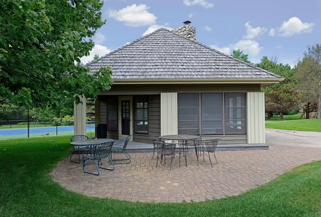 $1,799,000 | 1250 French Creek Drive, Wayzata, MN 55391