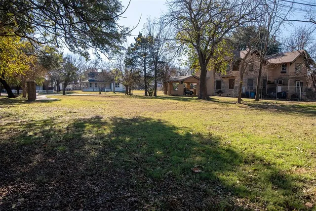 $65,000 | 1123 West Sears Street, Denison, TX 75020