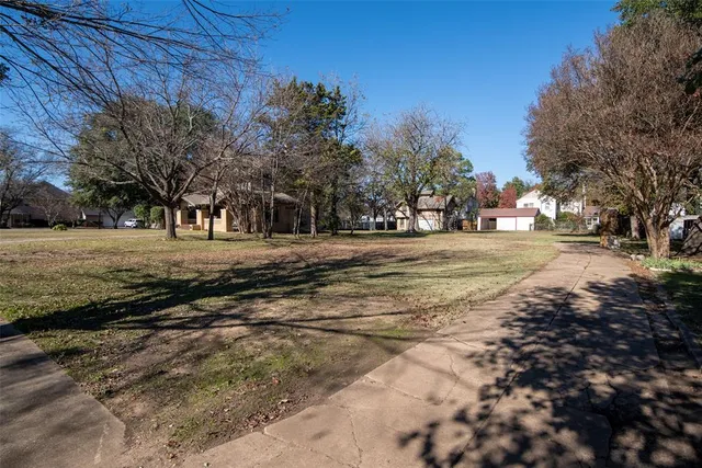 $65,000 | 1123 West Sears Street, Denison, TX 75020