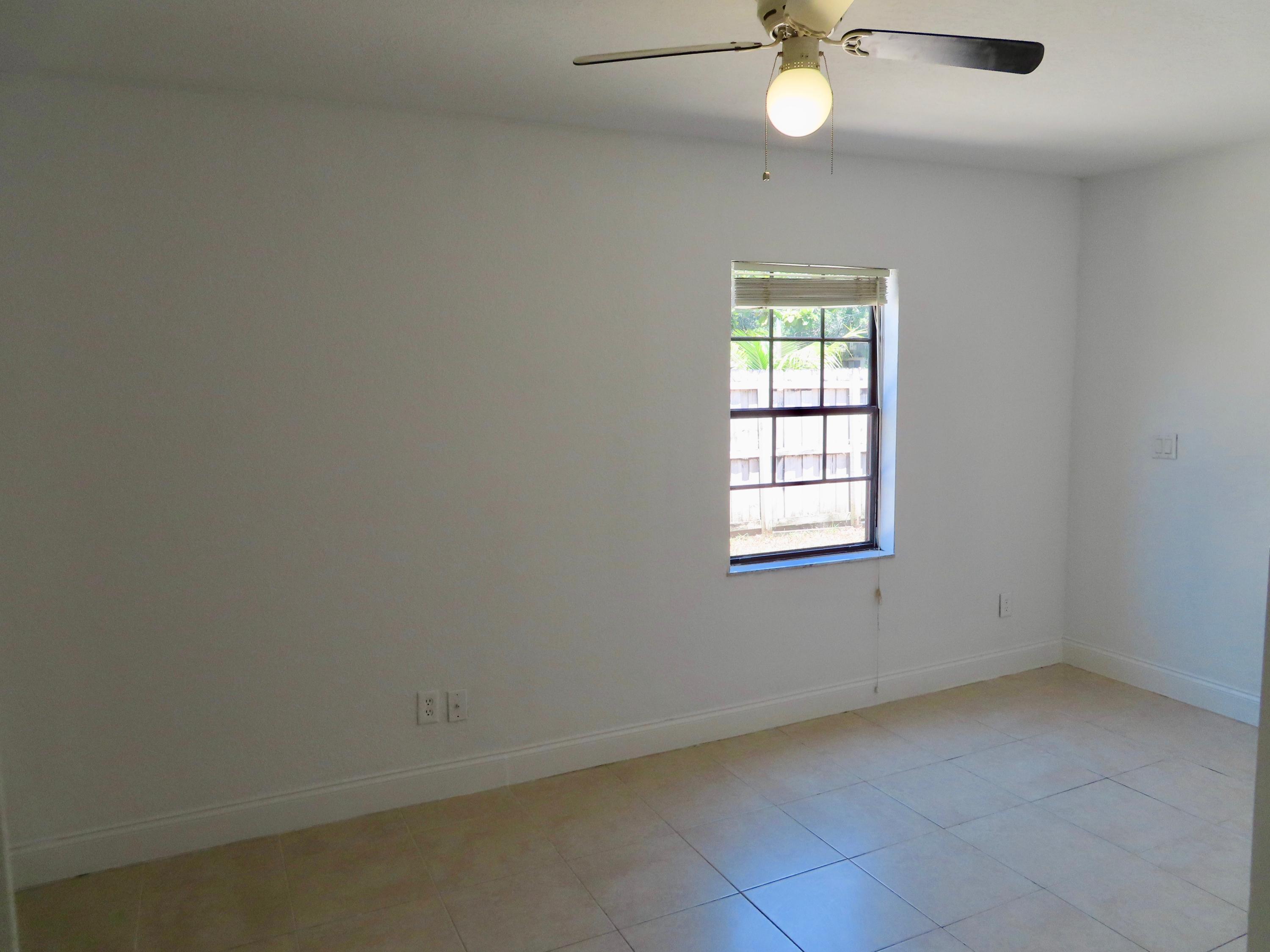 11138 Model Circle East Boca Raton, FL 33428 - Photo 7 of 18 IMG_0130