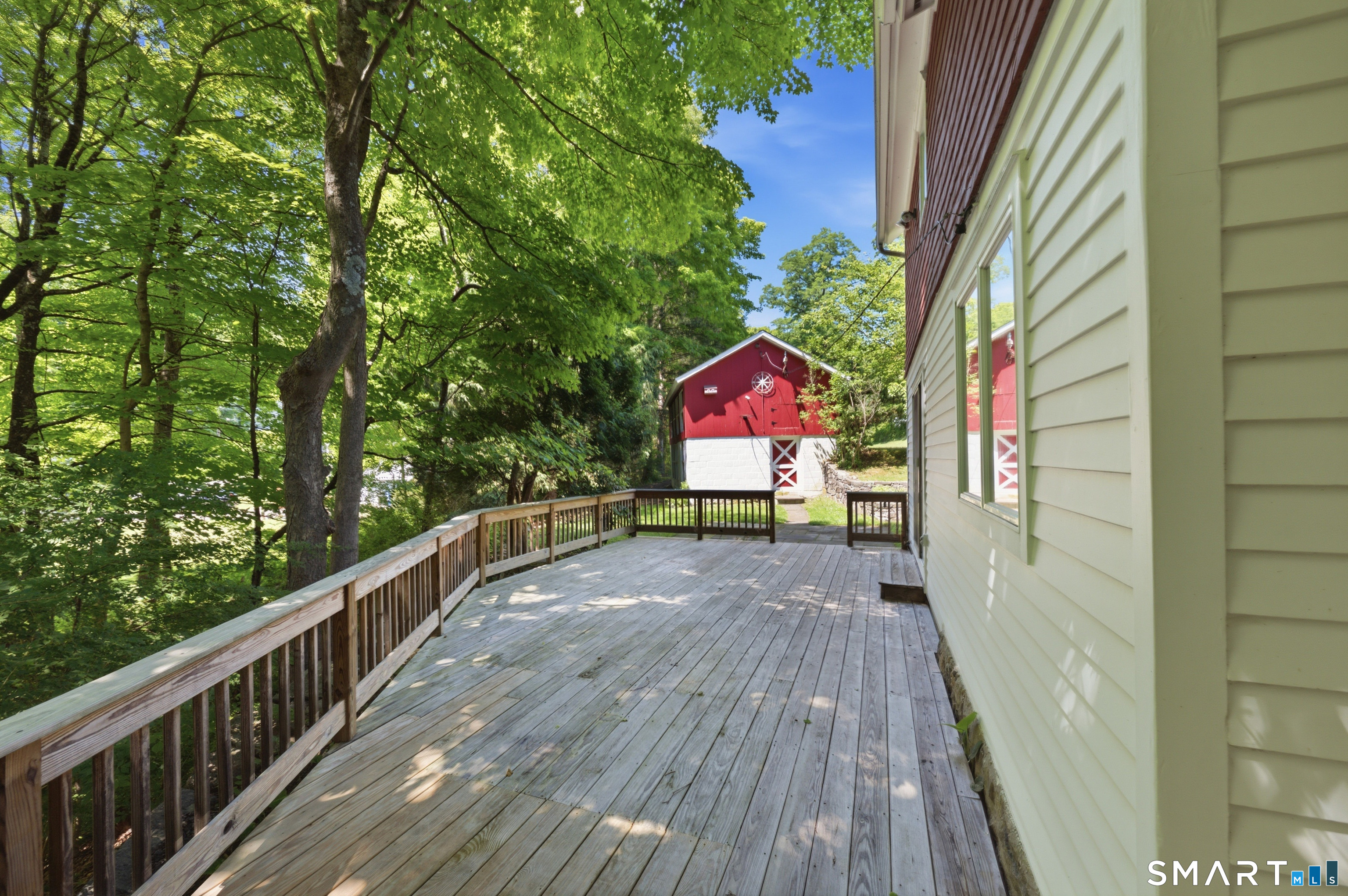 36 Middle River Road Danbury, CT 06811 - Photo 29 of 33