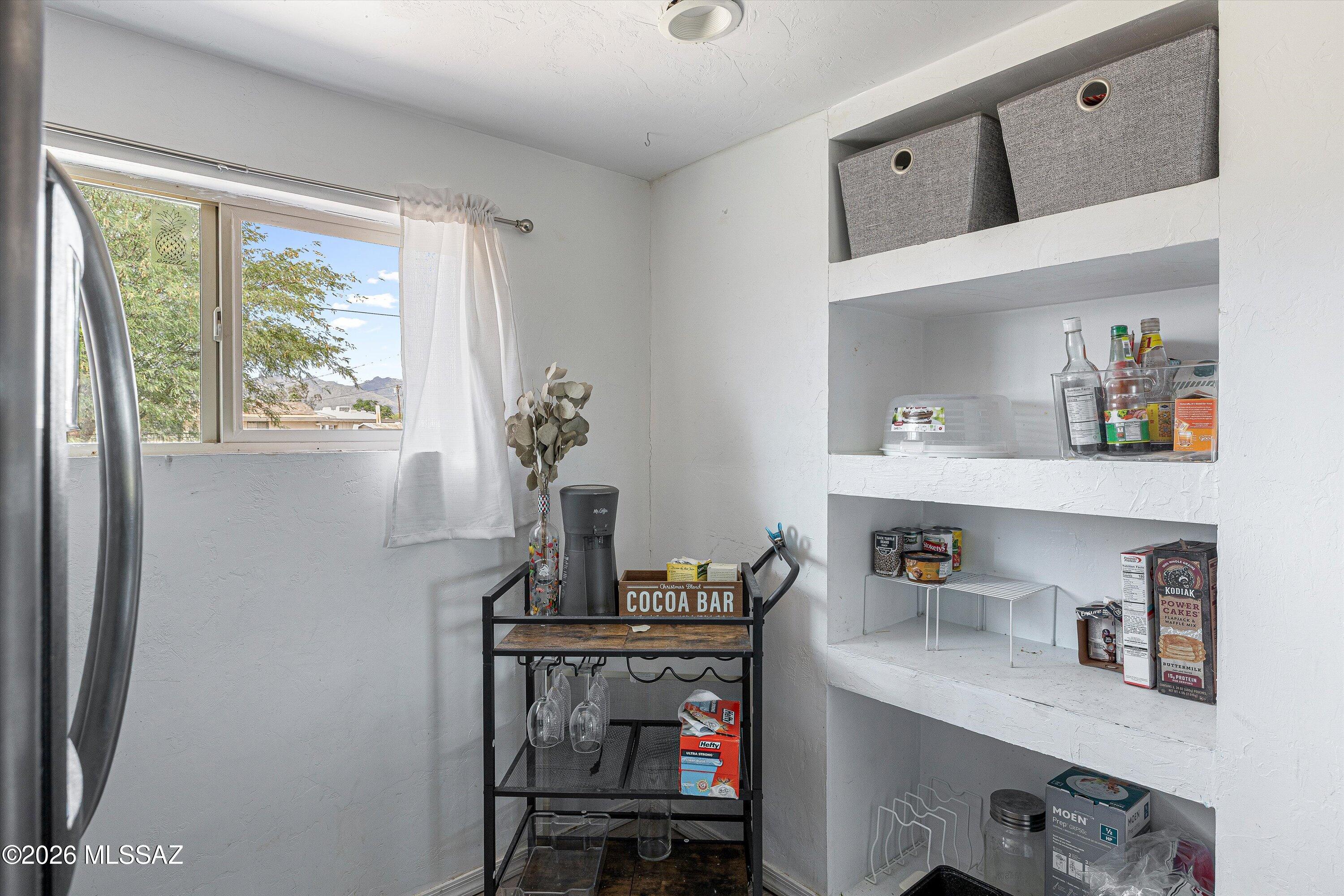 3321 East Silverlake Road Tucson, AZ 85713 - Photo 13 of 28 Kitchen