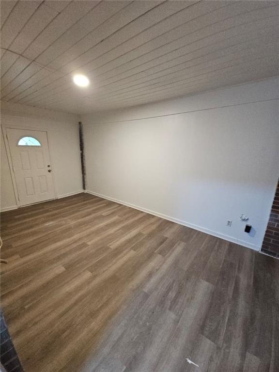465 Pegg Road Southwest Atlanta, GA 30315 - Photo 3 of 11 Gallery Image 3