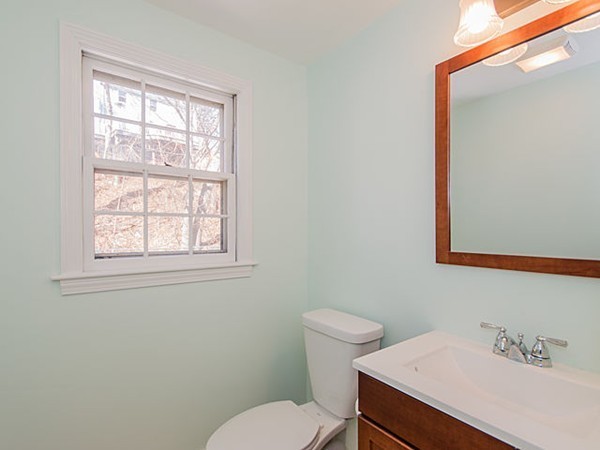 18 Intervale Road Waltham, MA 02453 - Photo 12 of 24 Gallery Image 12