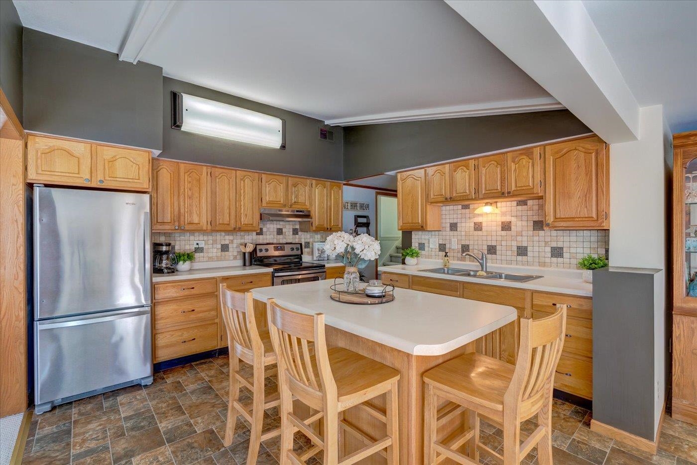 1103 Hillcrest Road Black Earth, WI 53515 - Photo 12 of 44