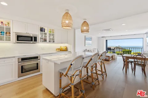$2,500,000 | 6768 Shearwater Lane, Unit 73, Malibu, CA 90265
