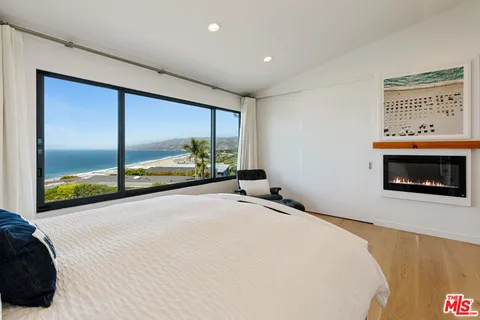 $2,500,000 | 6768 Shearwater Lane, Unit 73, Malibu, CA 90265