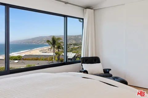 $2,500,000 | 6768 Shearwater Lane, Unit 73, Malibu, CA 90265