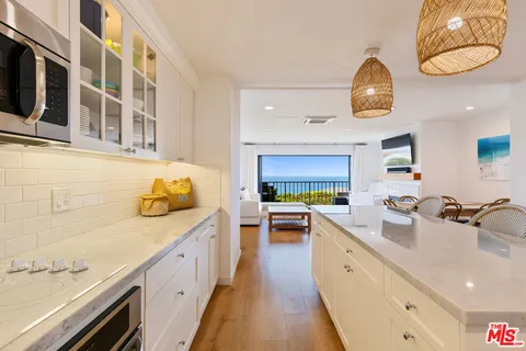 $2,500,000 | 6768 Shearwater Lane, Unit 73, Malibu, CA 90265