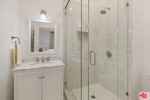 $2,500,000 | 6768 Shearwater Lane, Unit 73, Malibu, CA 90265
