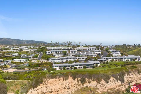 $2,500,000 | 6768 Shearwater Lane, Unit 73, Malibu, CA 90265